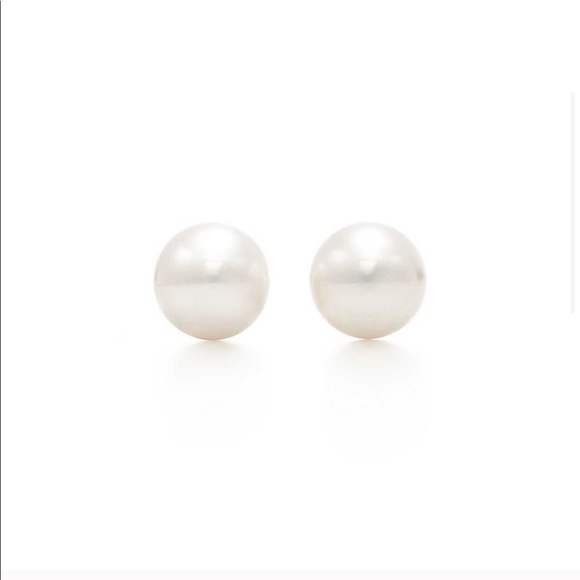 Tiffany & Co Ziegfeld Collection Pearl Earrings - Picture 3 of 7